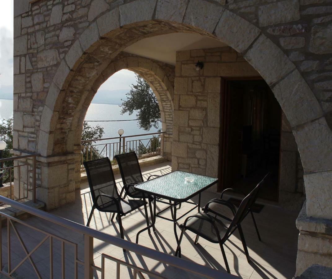 Olive Stonehouses Kalamata Luaran gambar