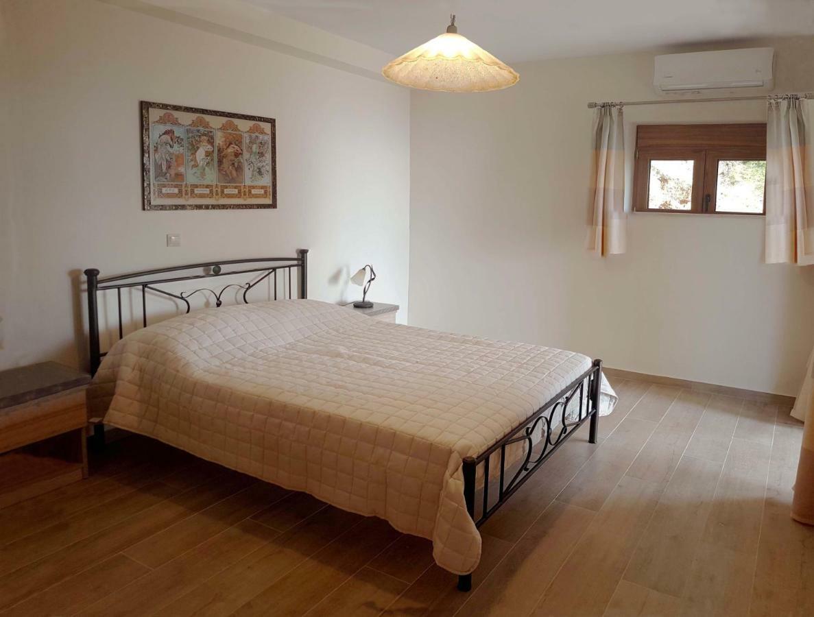 Olive Stonehouses Kalamata Luaran gambar